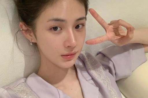 知名网红 表妹李 KK 破产！未婚生女后掉粉上百万转行去卖小吃